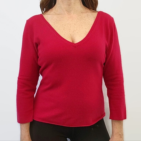 Garnet Hill Cashmere Red V-Neck Sweater - Picture 1 of 12